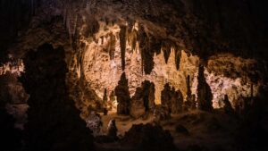 grotte souterraine