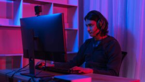 Gamer sur son ordinateur